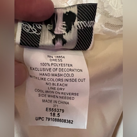 Elegant Cream Floral Dress sz. 18.5, juniors, girls, women, lace, chiffon - Picture 11 of 16